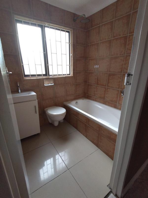 2 Bedroom Property for Sale in Ottery Western Cape